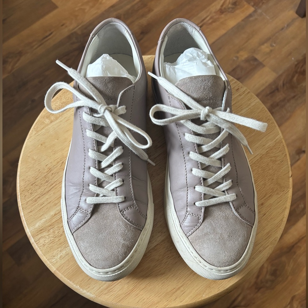 Common Projects Achilles Leather Sneakers (Size 39 in color Clay)